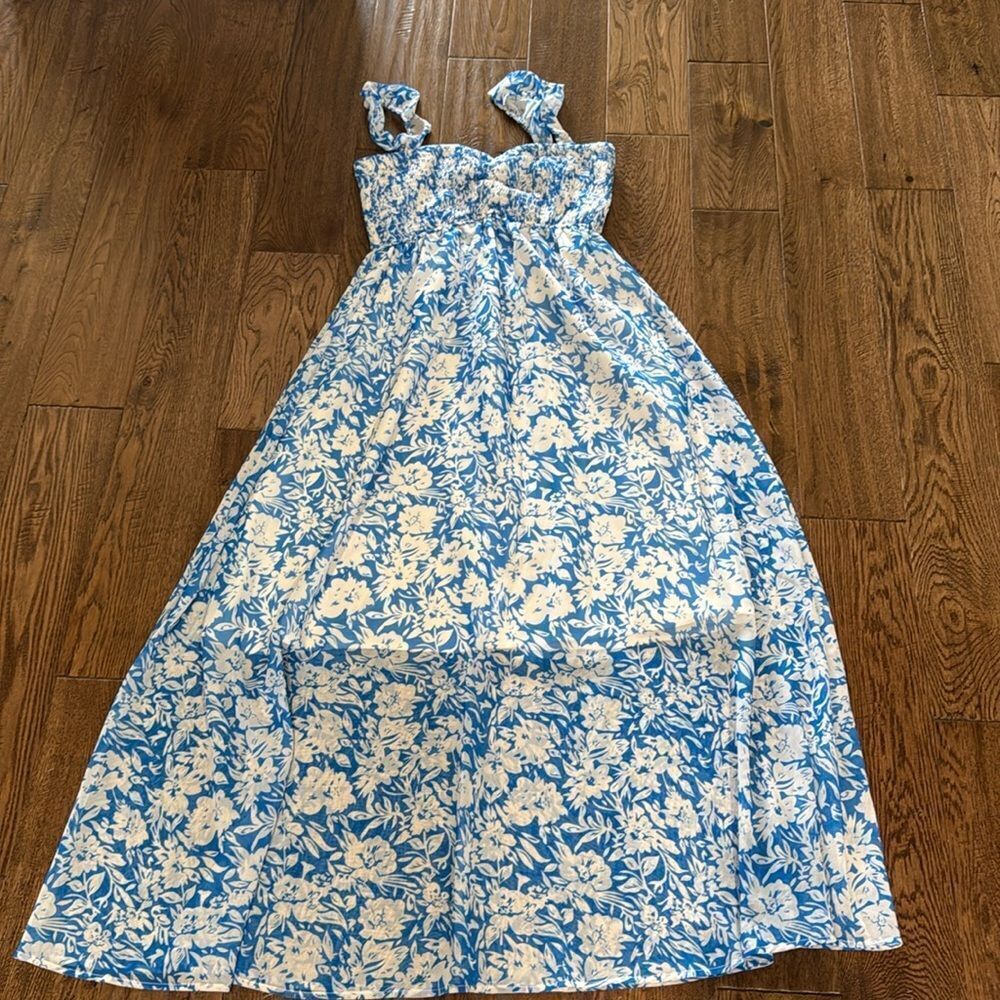 Blue and White Floral Dress Sz S